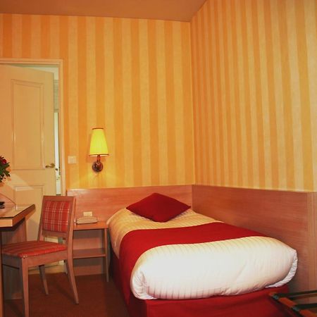 Hotel Delambre Paris Eksteriør bilde